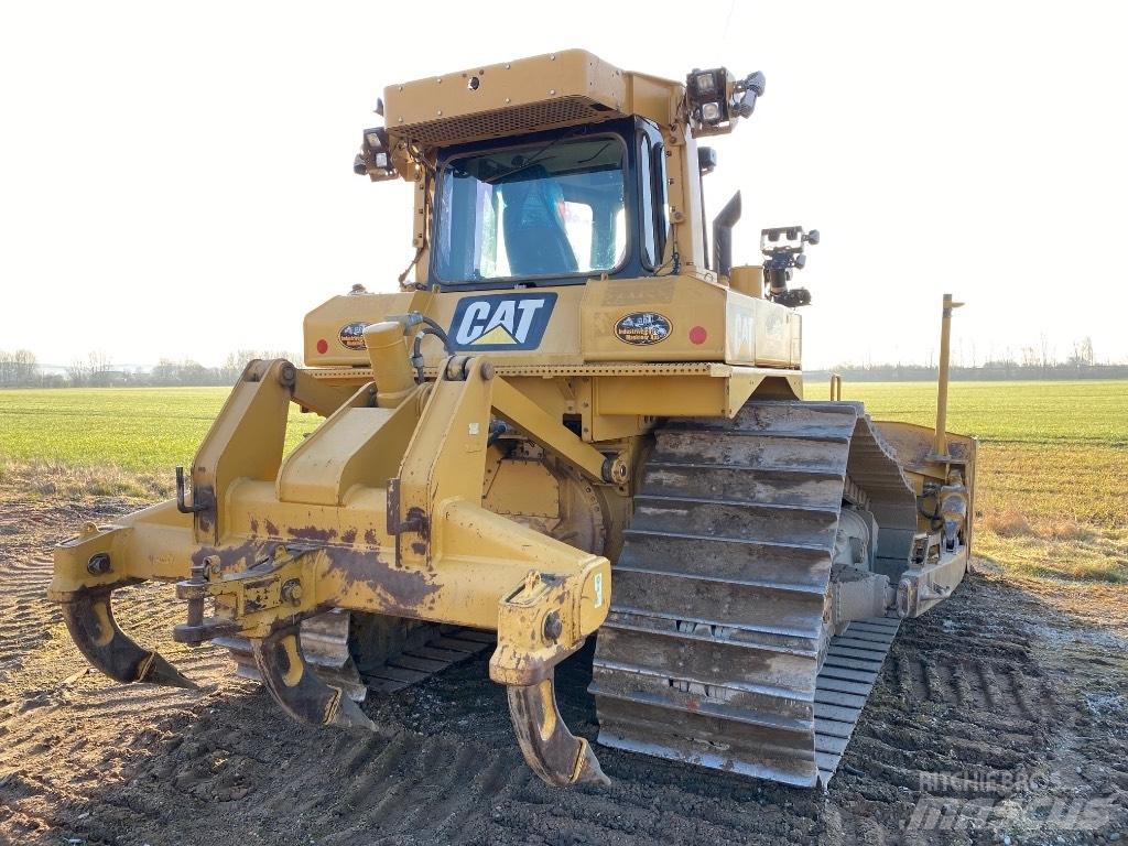 CAT D 6 T LGP Buldooserid