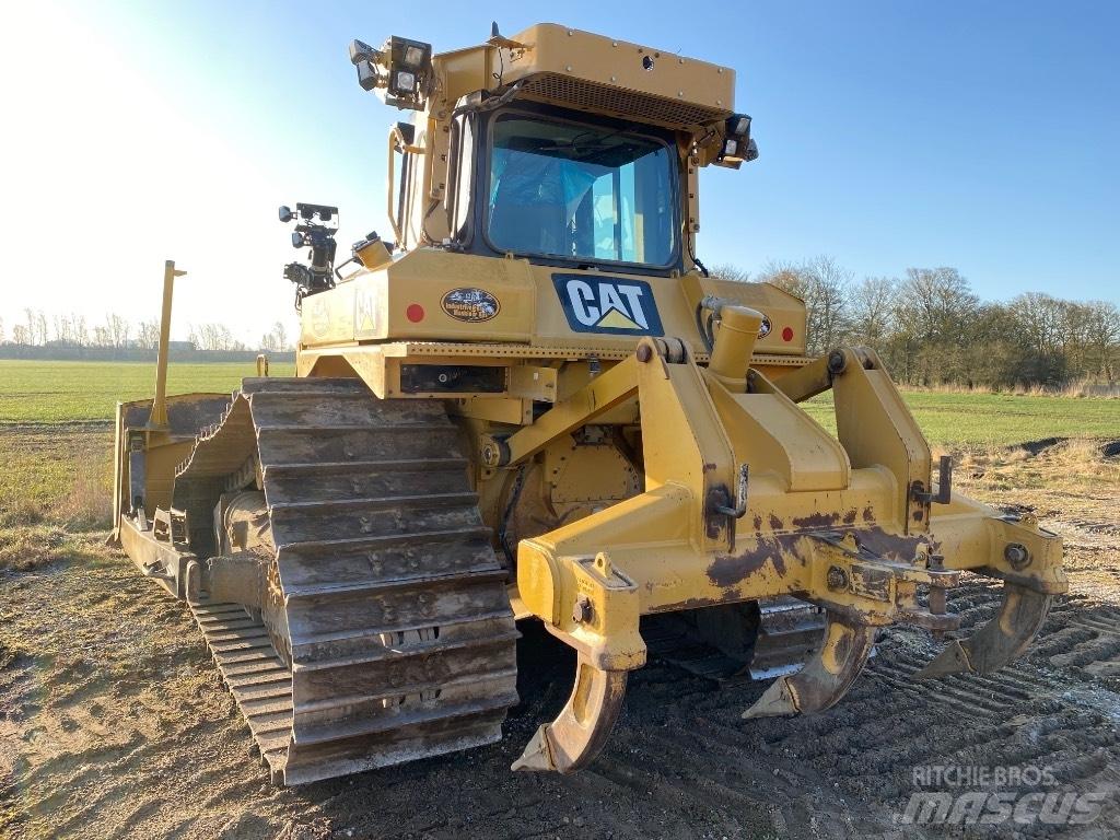 CAT D 6 T LGP Buldooserid