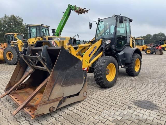 Komatsu WA 100 M-8 Rataslaadurid