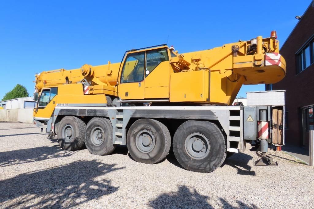 Liebherr LTM 1060-2 Maastikutõstukid