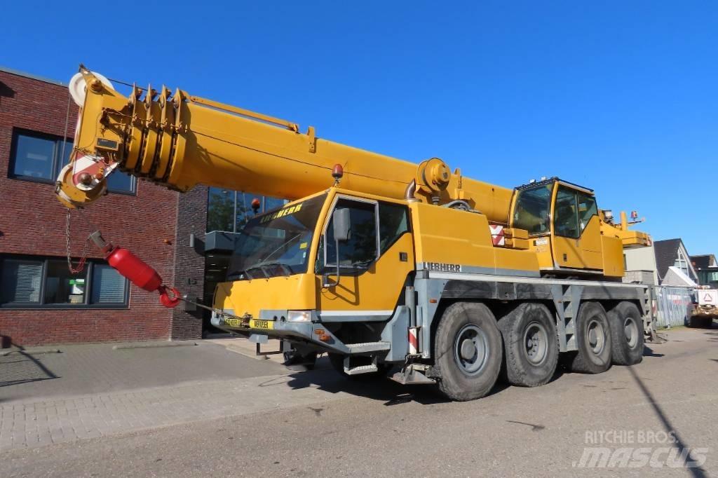 Liebherr LTM 1060-2 Maastikutõstukid