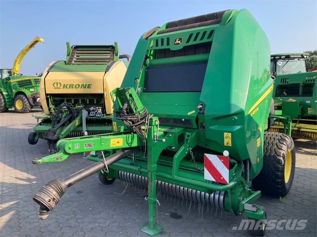 John Deere V451M Ruloonpressid