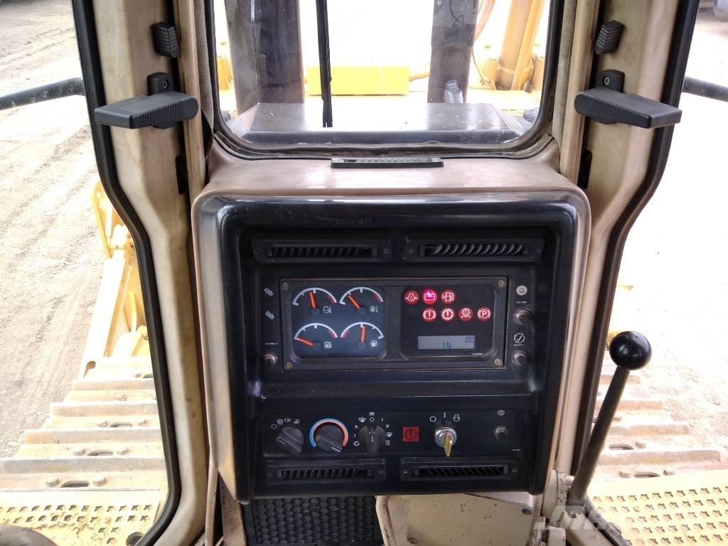 CAT D 6 R XL Buldooserid