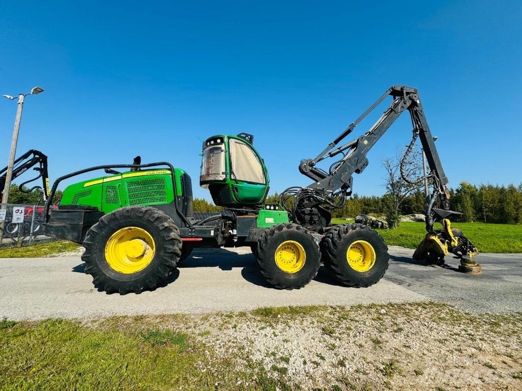 John Deere 1470 E Harvesterid