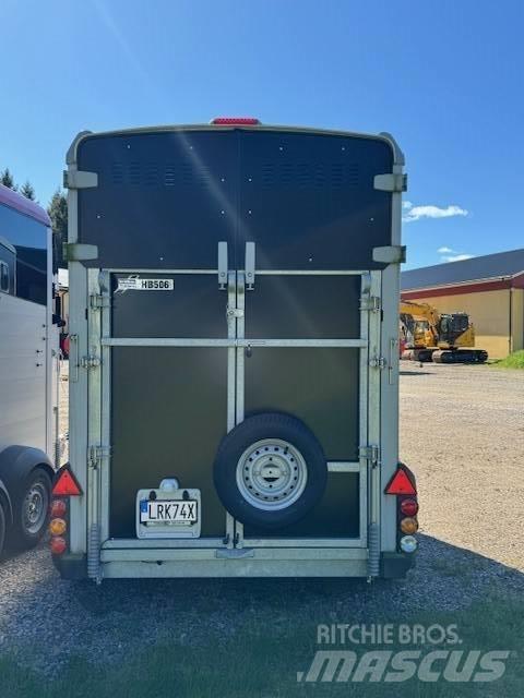 Ifor Williams HB 506 Loomaveo poolhaagised