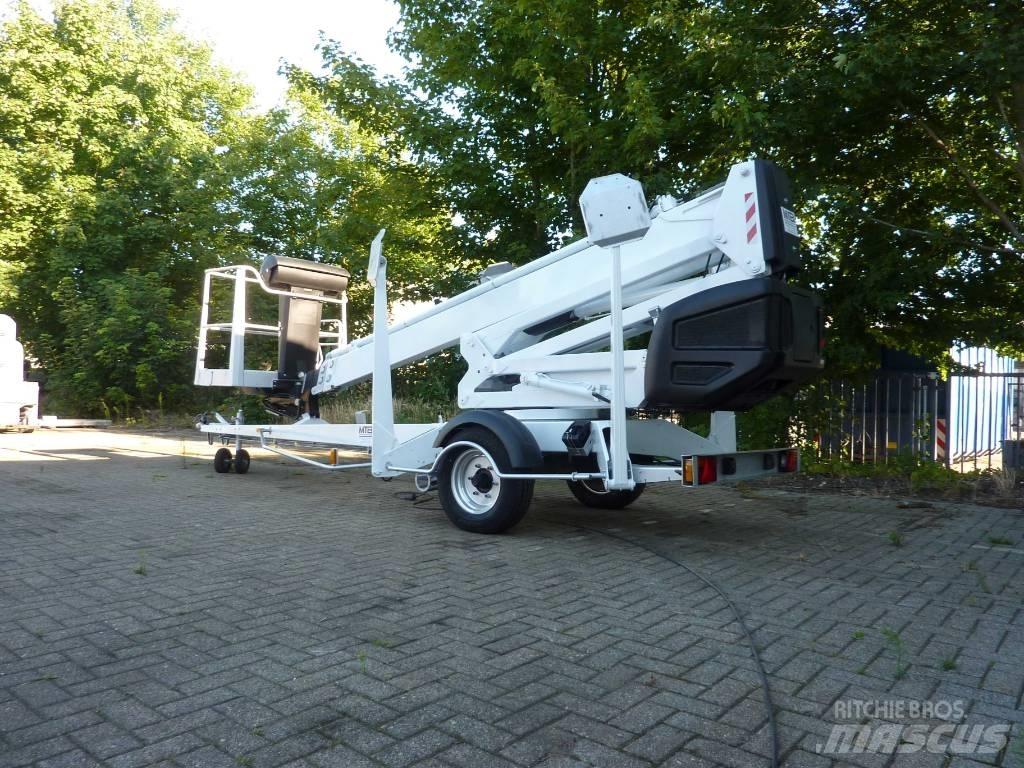 Dino 180 XT Järelveetavad korvtõstukid
