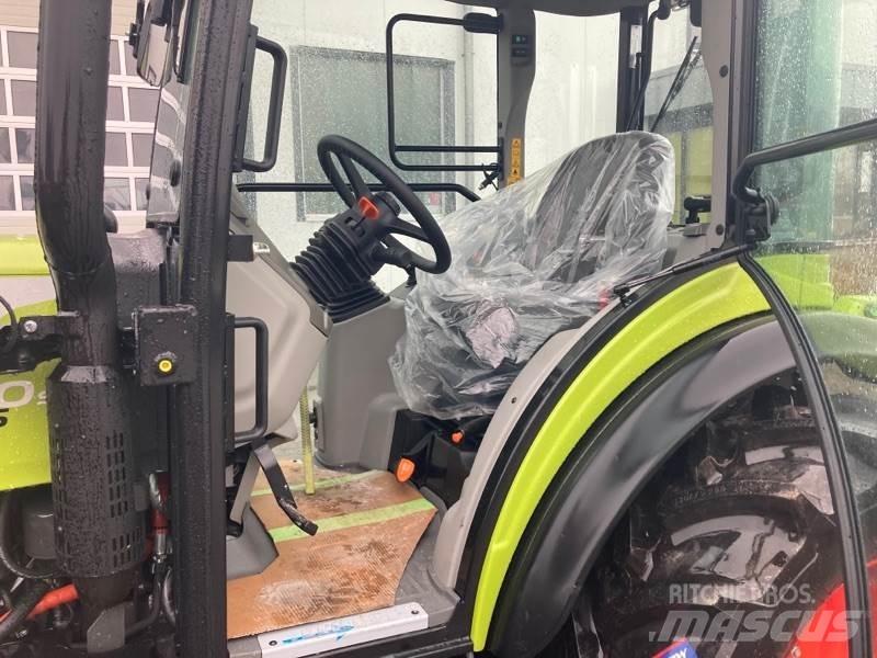 CLAAS NEXOS 240 S Traktorid