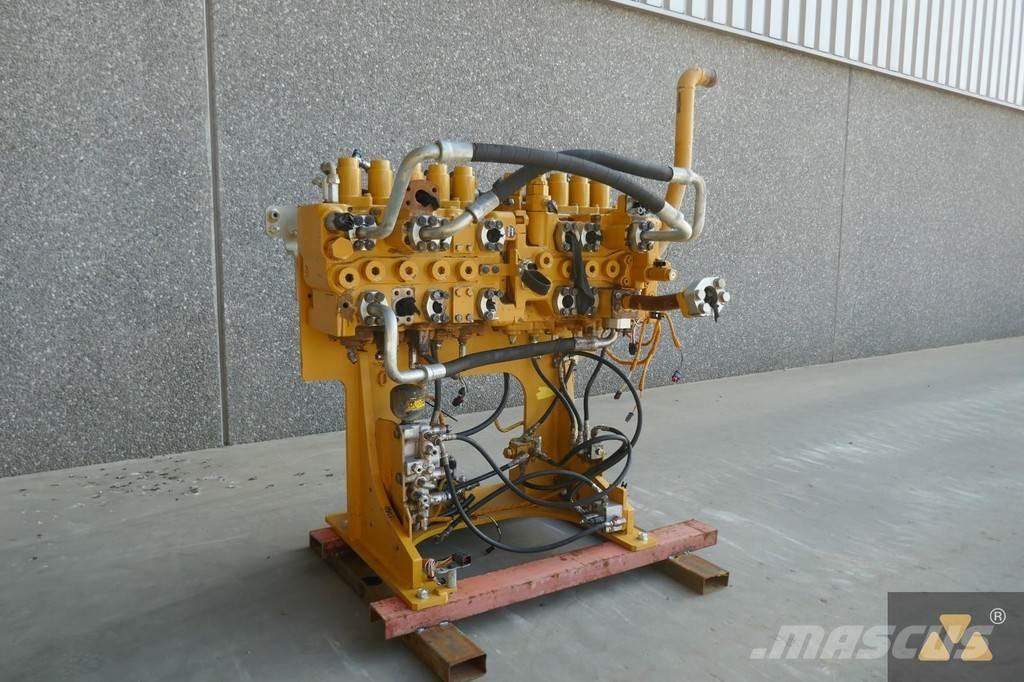 CAT 424-9373 Muud osad