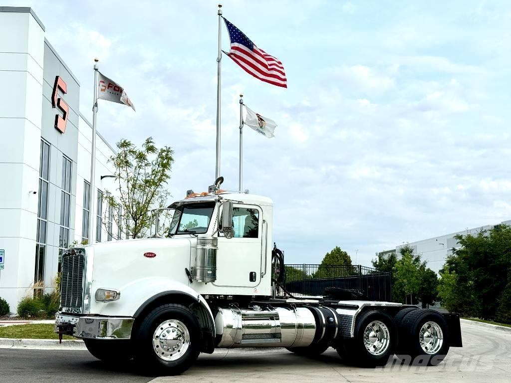 Peterbilt 367 Sadulveokid