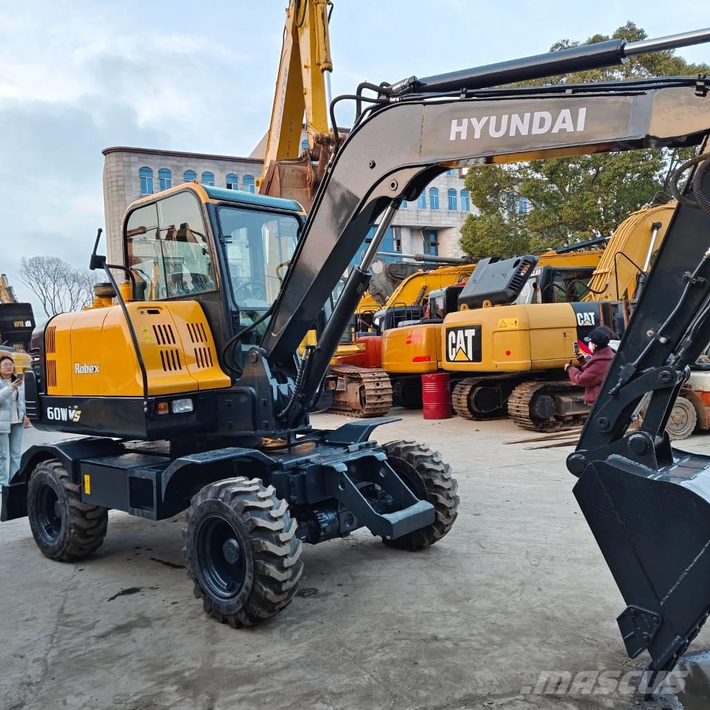 Hyundai 60 W VS Ratasekskavaatorid