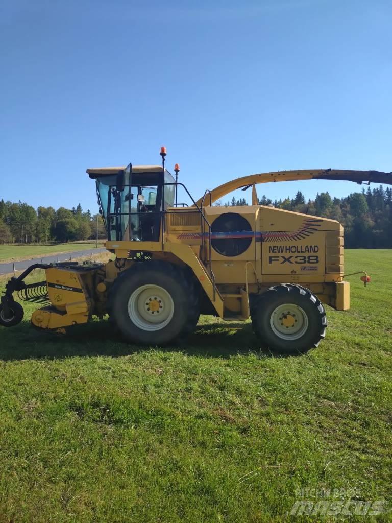 New Holland FX 38 Silokombainid