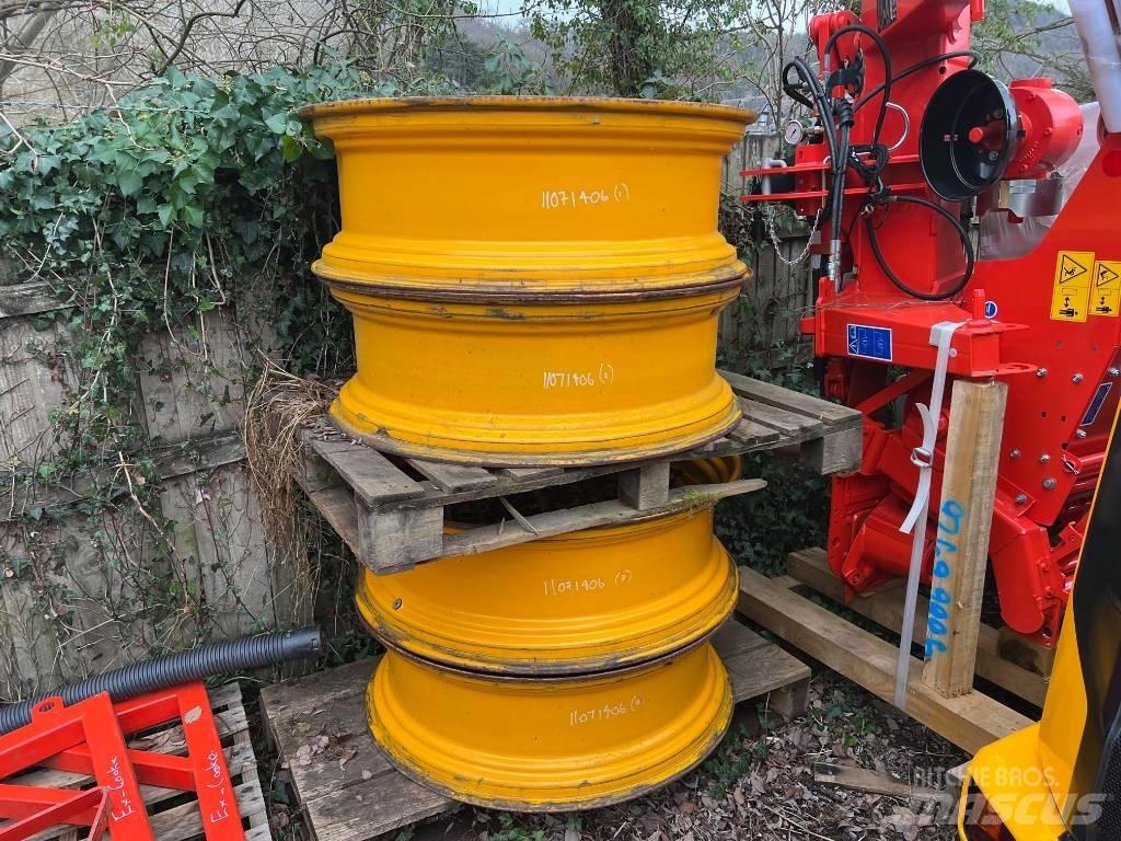 JCB 4 x Wheel Rims Rehvid, rattad ja veljed