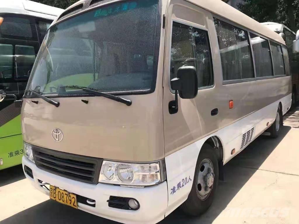 Toyota Coaster Bus Väikebussid