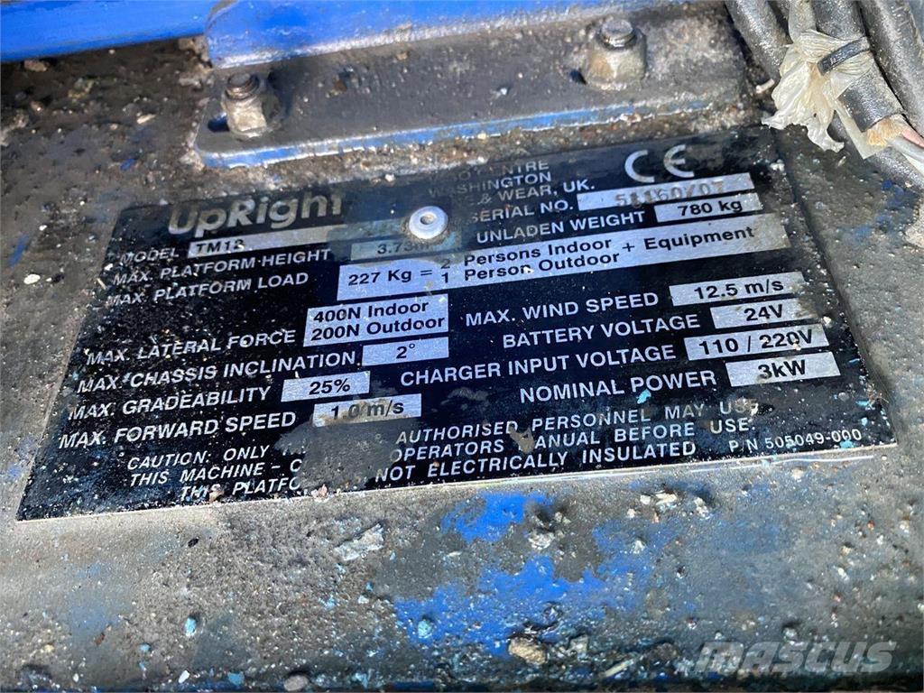 Snorkel TM12 Vertikaalsed mast tõstukid