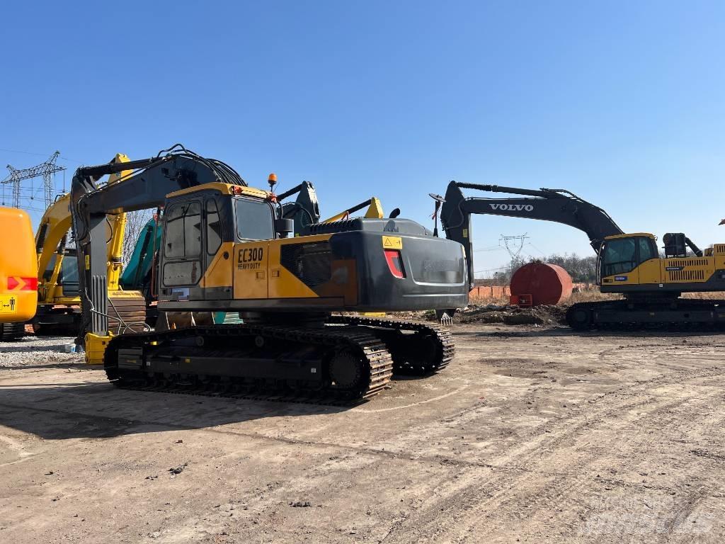 Volvo EC 300 D L Roomikekskavaatorid