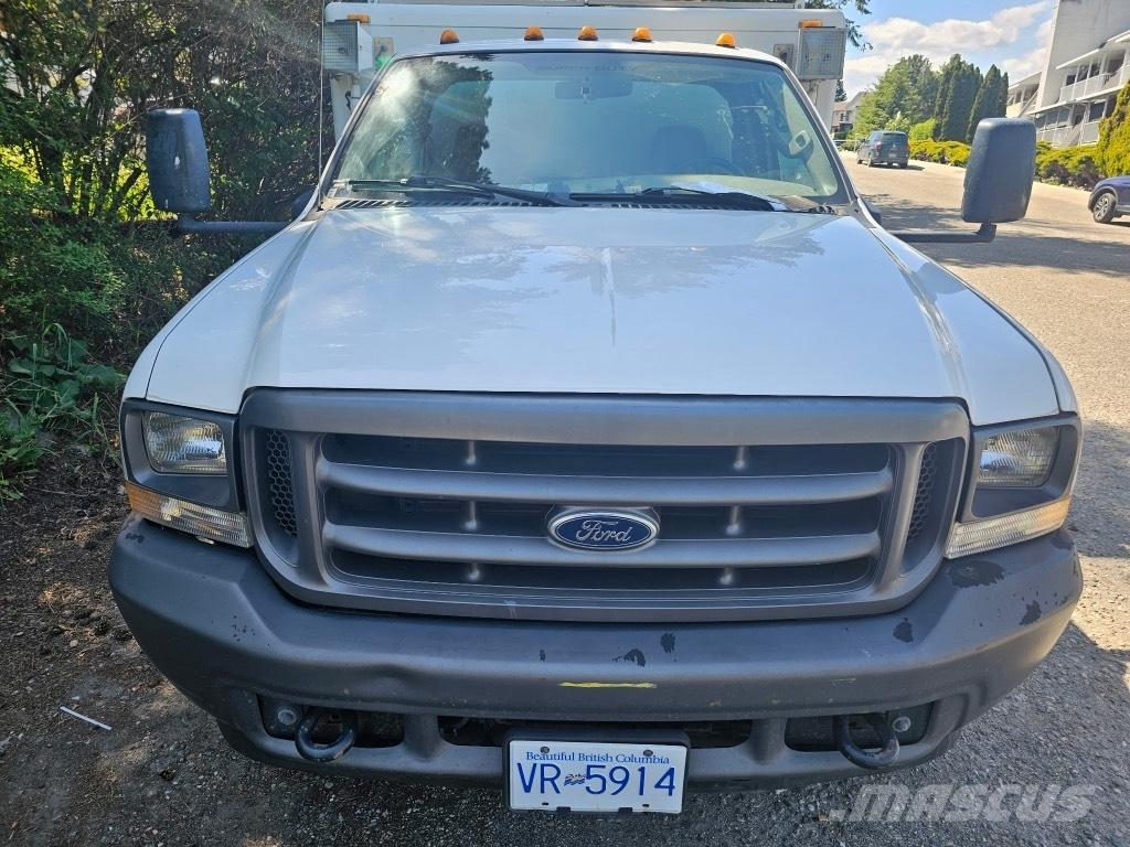 Ford F 350 Muu