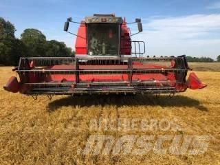 Massey Ferguson 36 Teraviljakombainid