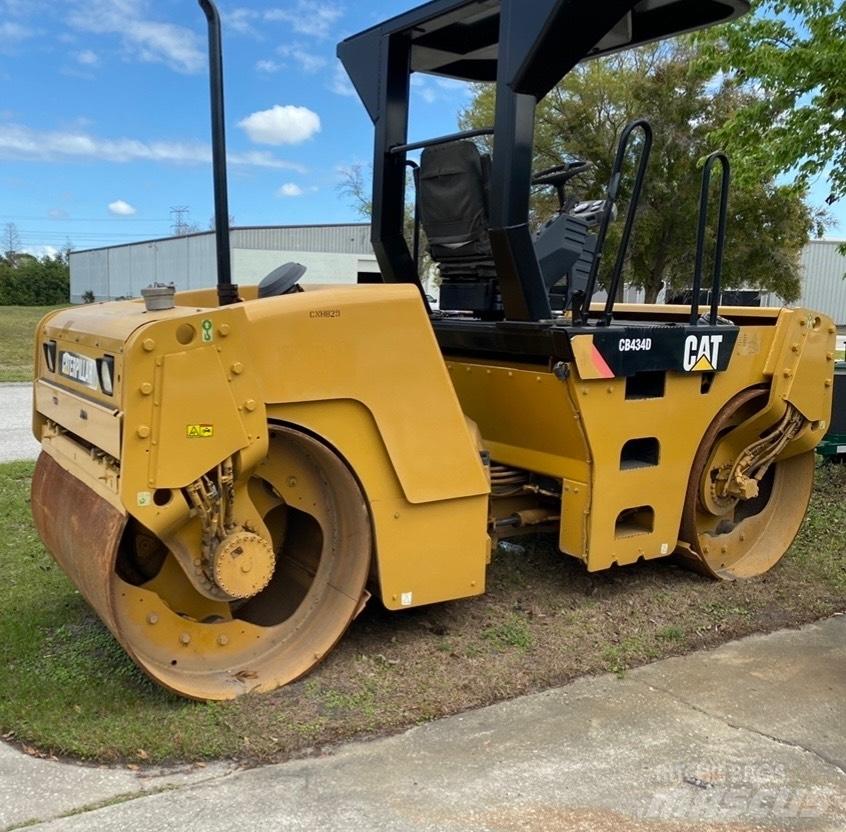 CAT CB 434 D Tandemrullid