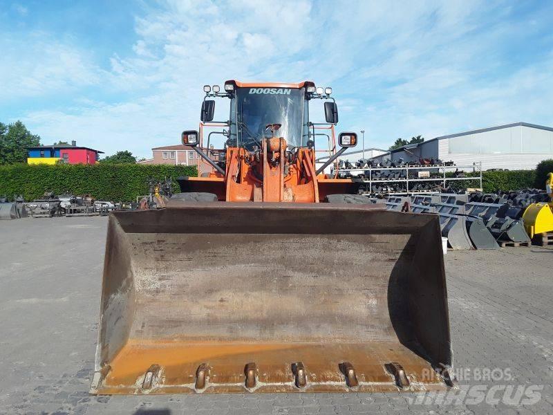 Develon DL350-5 Rataslaadurid