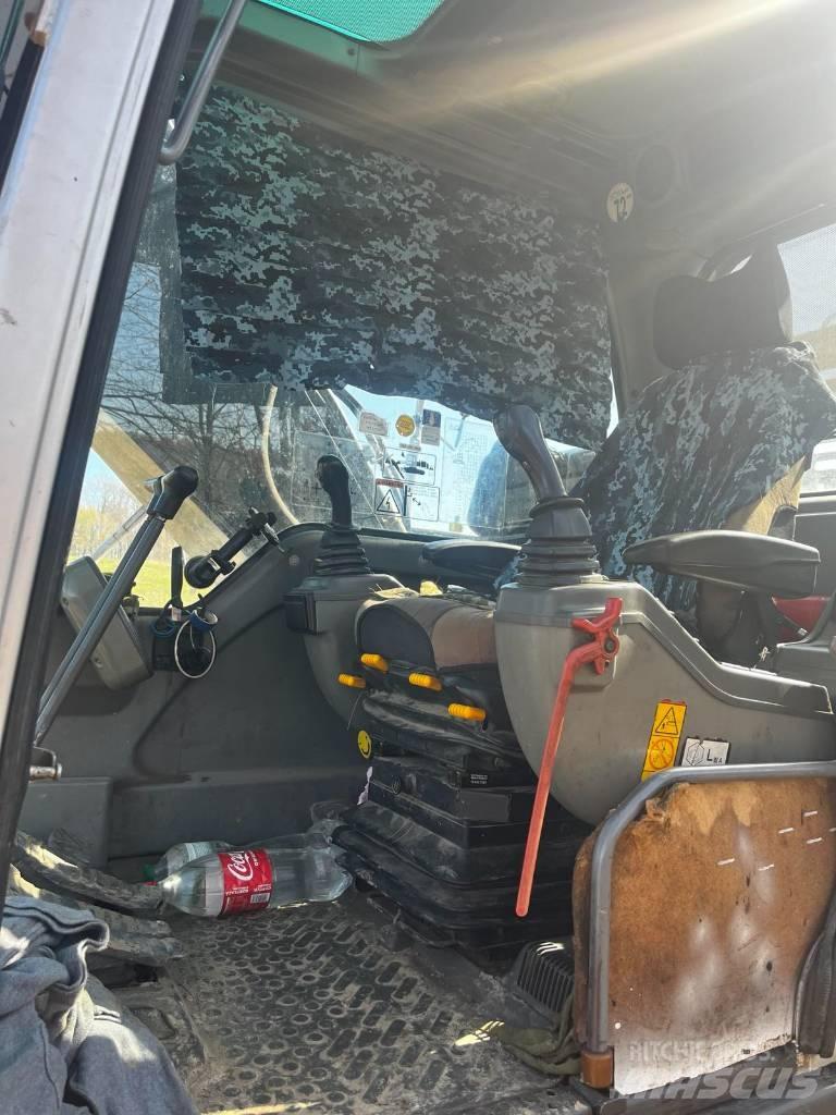 Volvo EC180BLC Roomikekskavaatorid