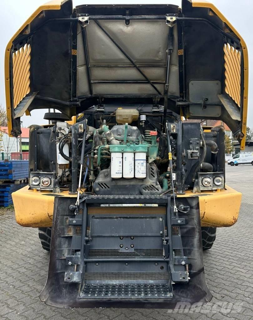 Volvo A 25 E Liigendraamiga pinnaseveokid