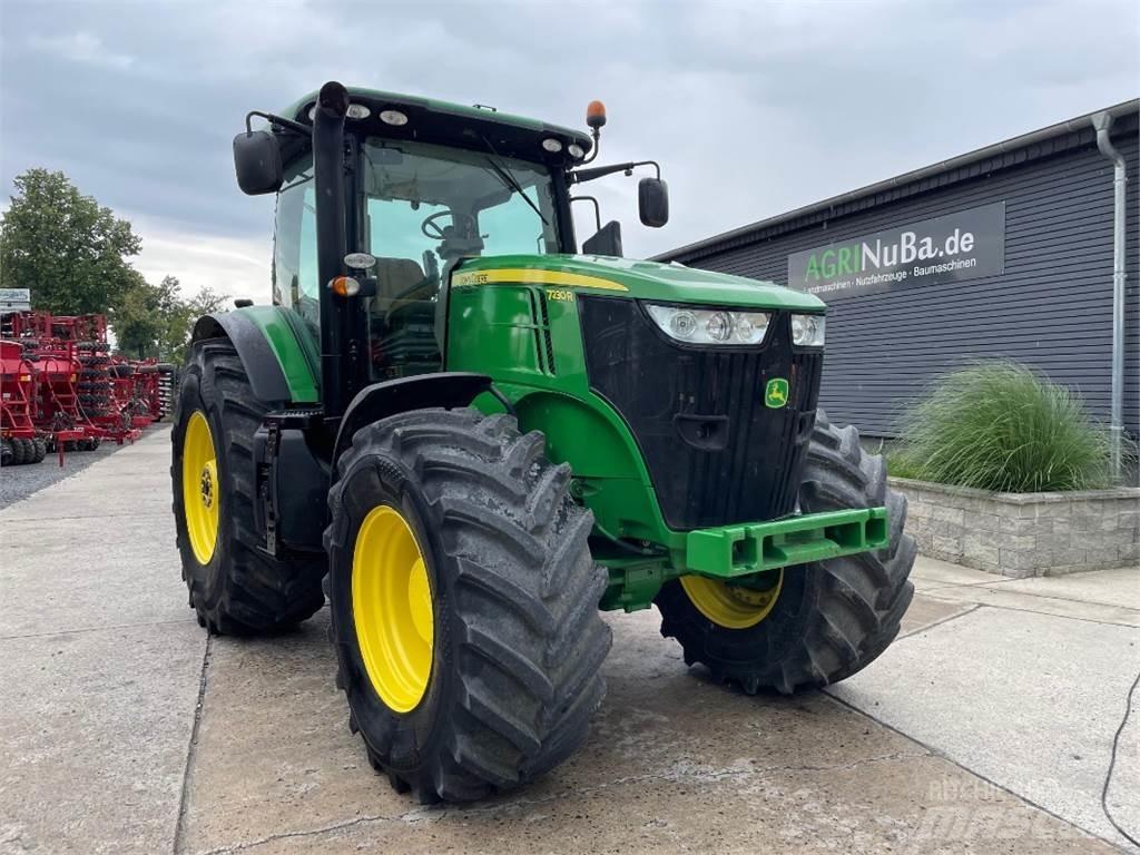 John Deere 7230 R Traktorid