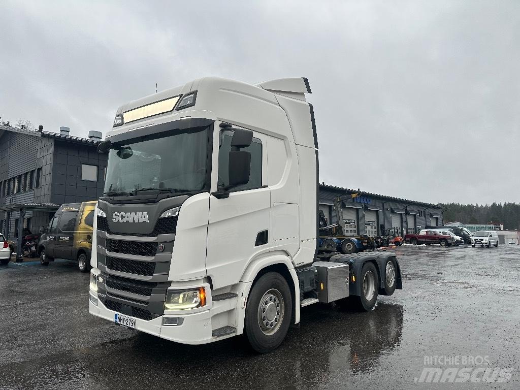 Scania R 500 6X2 Sadulveokid