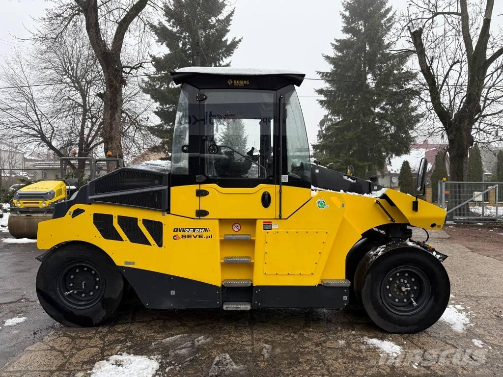Bomag BW 28 RH Pneumorehvidega rullid