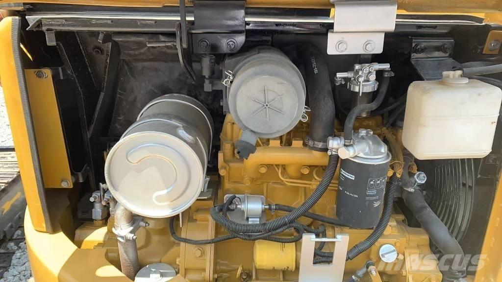 CAT 304 CR Miniekskavaatorid < 7 t