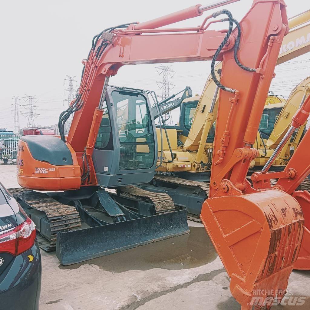 Hitachi ZX 75 US Väikeekskavaatorid 7t-12t