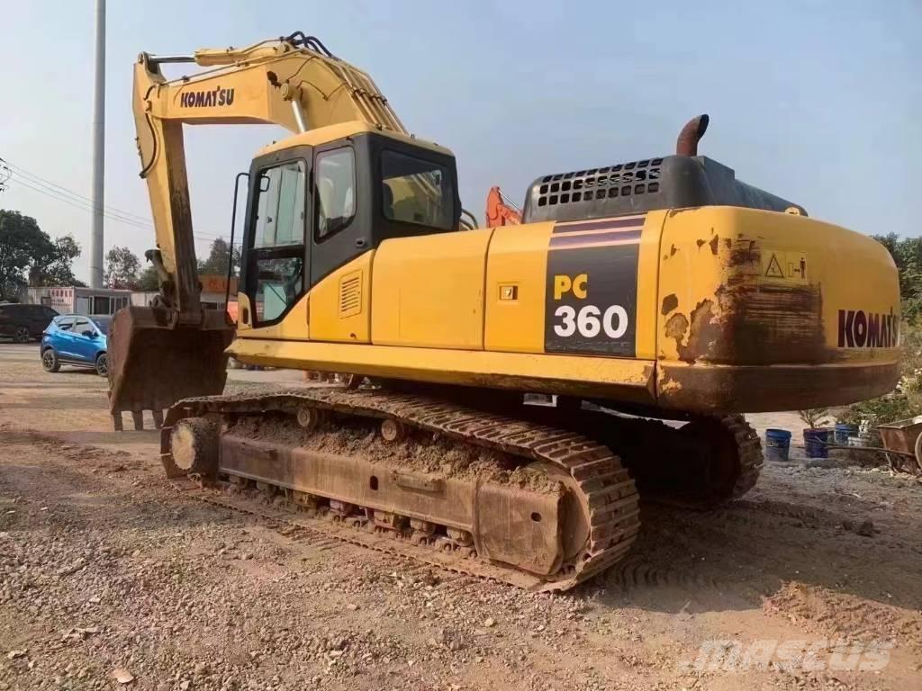 Komatsu PC 360 Roomikekskavaatorid