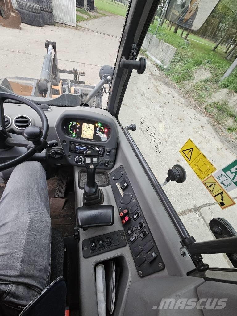 CASE 321F Rataslaadurid