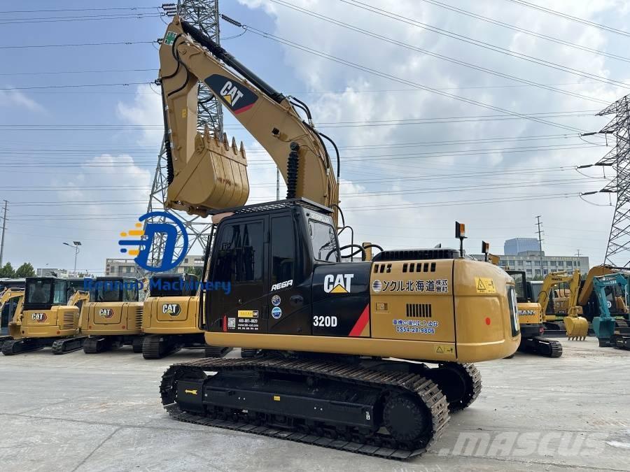 CAT 320D Roomikekskavaatorid