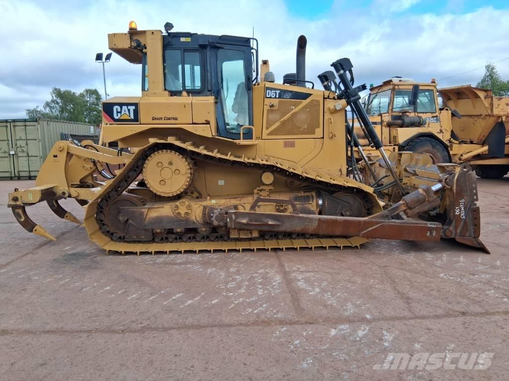 CAT D 6 T LGP Buldooserid