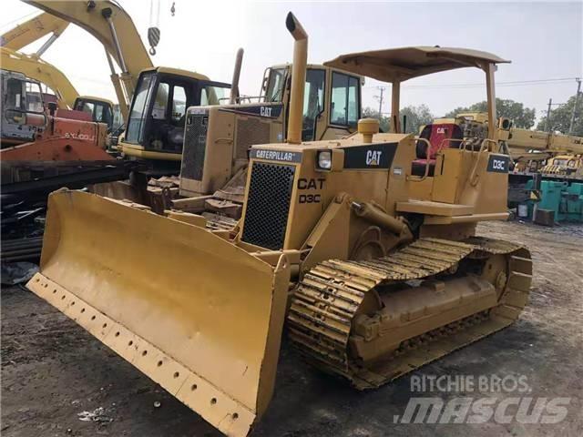 CAT D3C Buldooserid