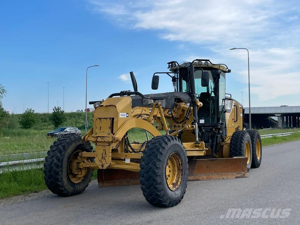 CAT 12M Greiderid