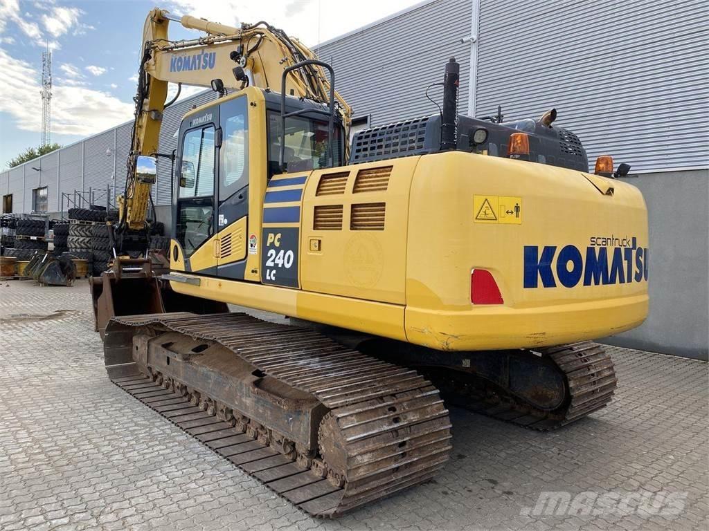Komatsu PC240LC-11 Roomikekskavaatorid