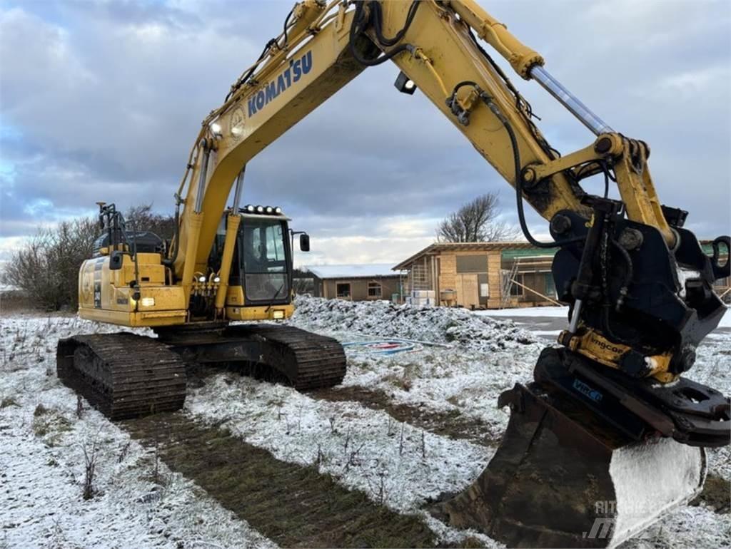 Komatsu PC240LC-11 Roomikekskavaatorid