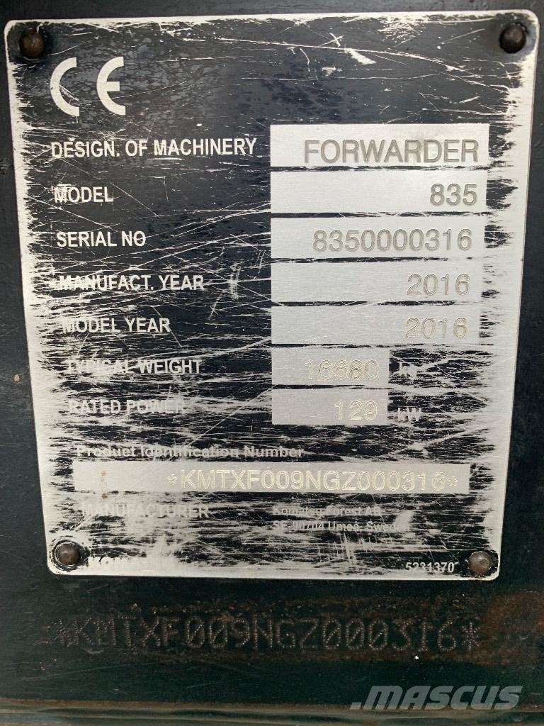Komatsu 835 Forwarderid