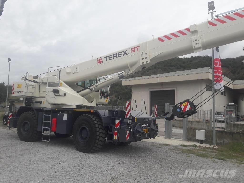 Terex TRT 70 Raske maastiku tõstukid