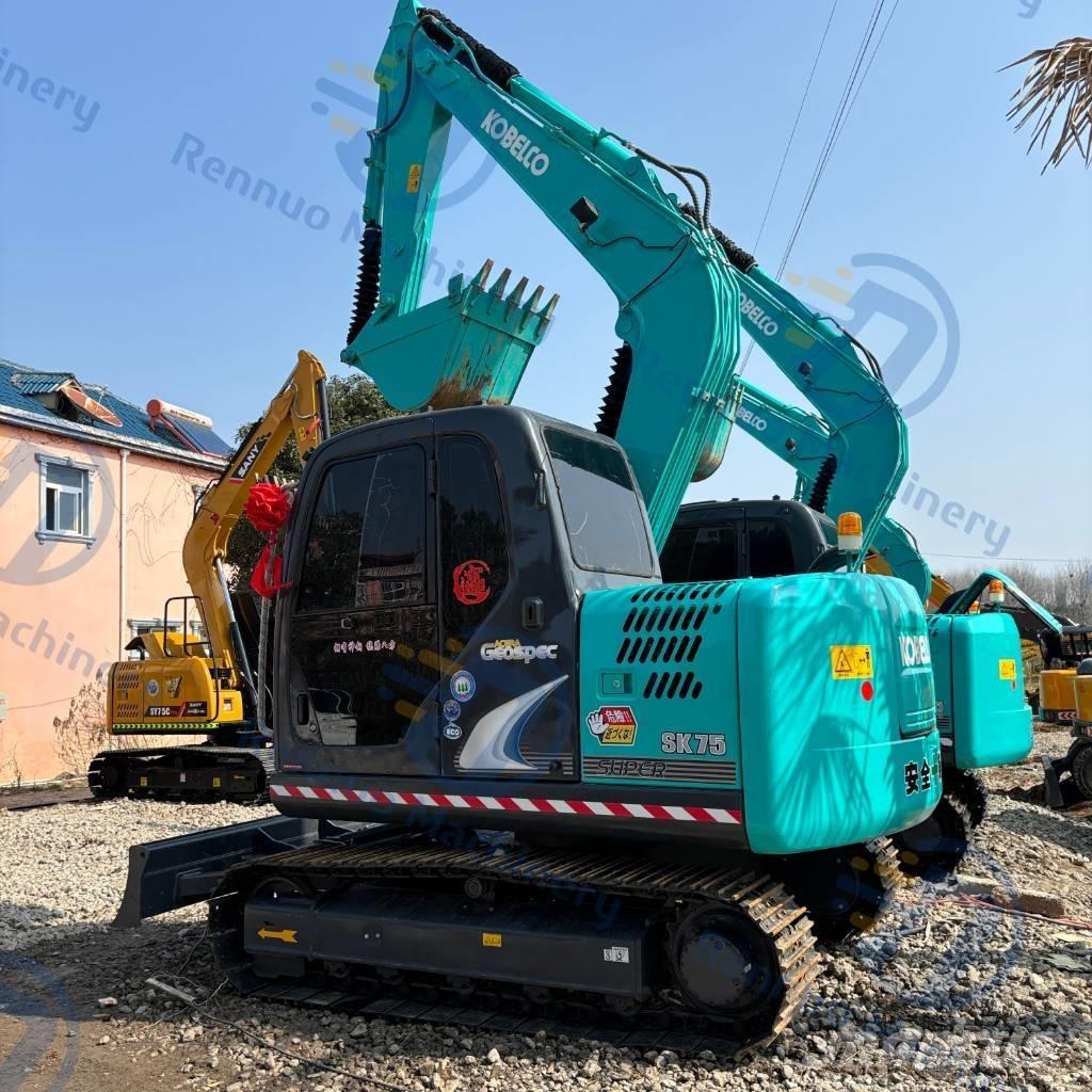 Kobelco SK75 Roomikekskavaatorid