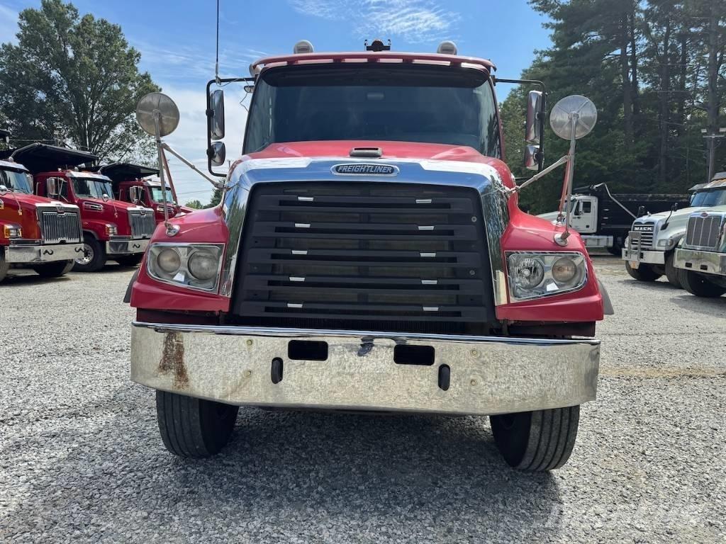Freightliner 114 SD Kallurid