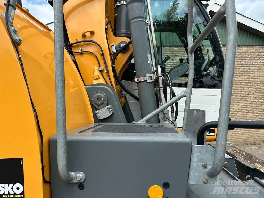 Liebherr A914 Ratasekskavaatorid