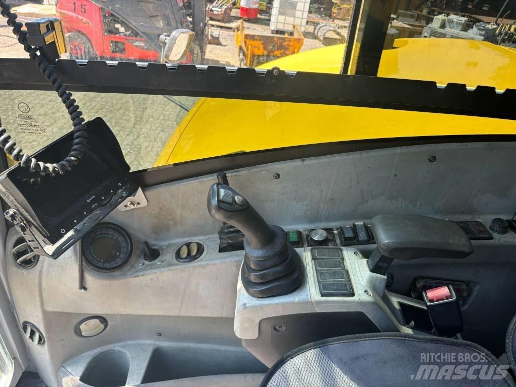 Wacker Neuson 14504 Roomikekskavaatorid