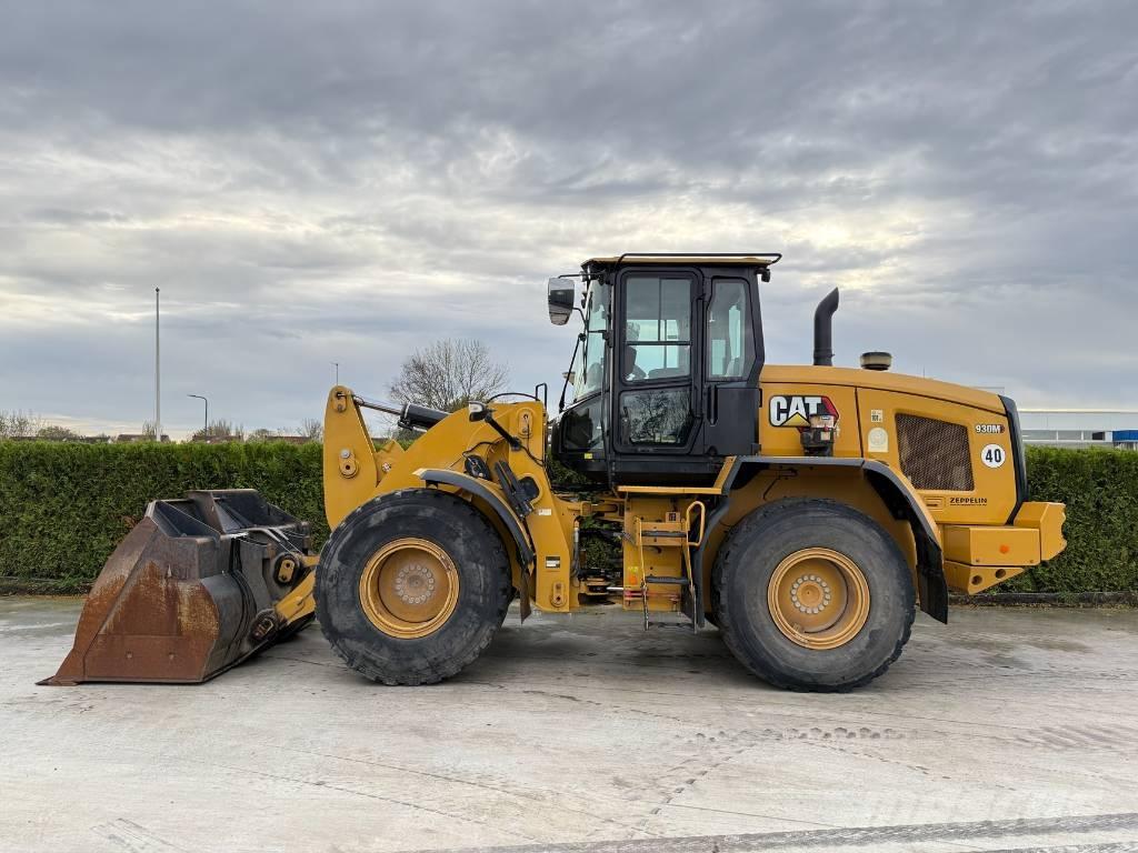 CAT 930 M Rataslaadurid