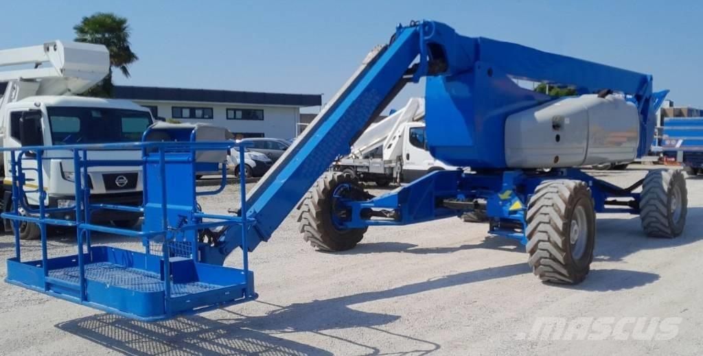 Genie ZX 135/70 Iseliikuvad poomtõstukid