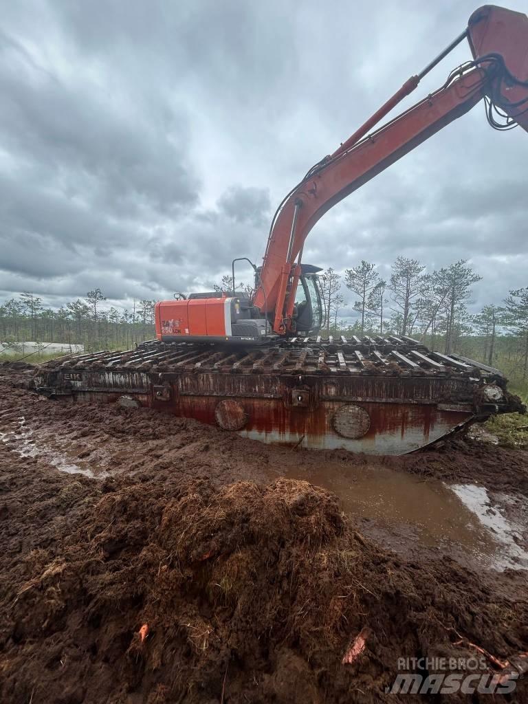 Hitachi 250 Amfiib ekskavaatorid