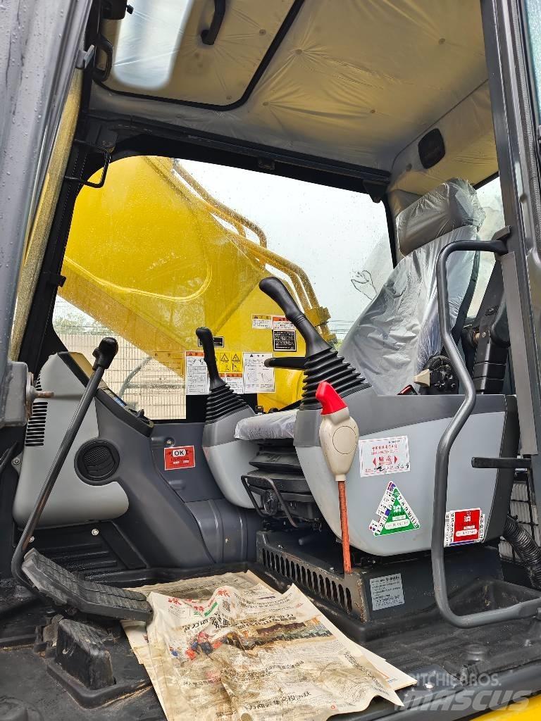 Komatsu PC 400-8 R Roomikekskavaatorid