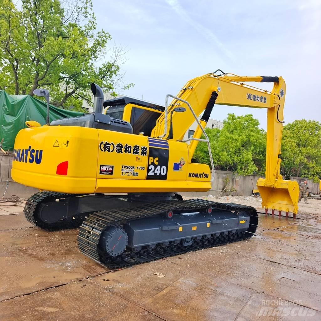 Komatsu PC 240 LC-8 Roomikekskavaatorid