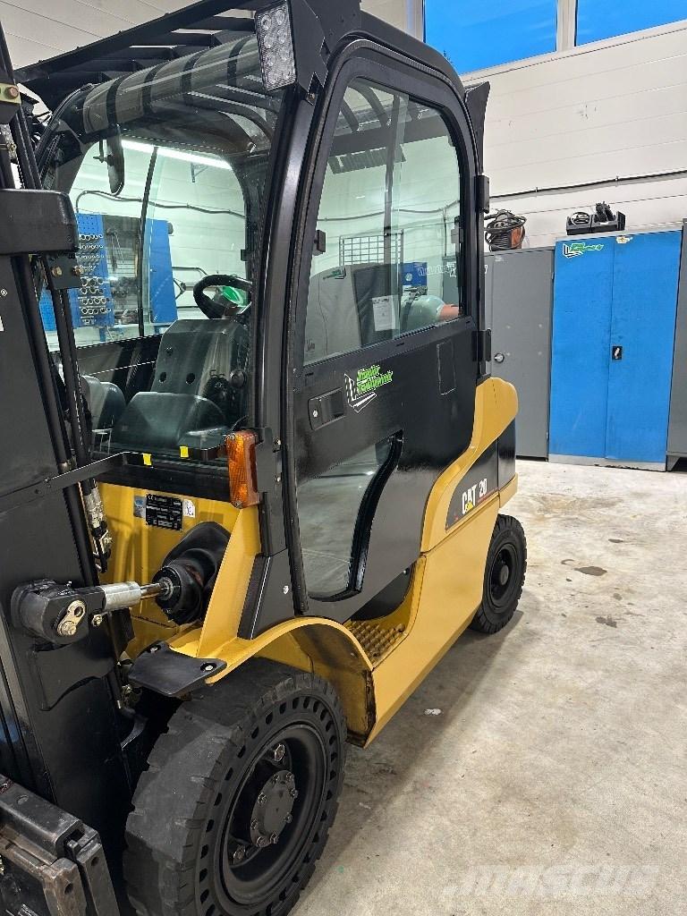 CAT GP 20 N Gaasitõstukid